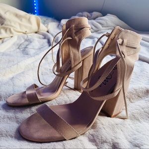 Size 8.5 beige heels